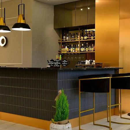 Quest Hotel - Dawniej Hotel Planeta Brzesko Esterno foto