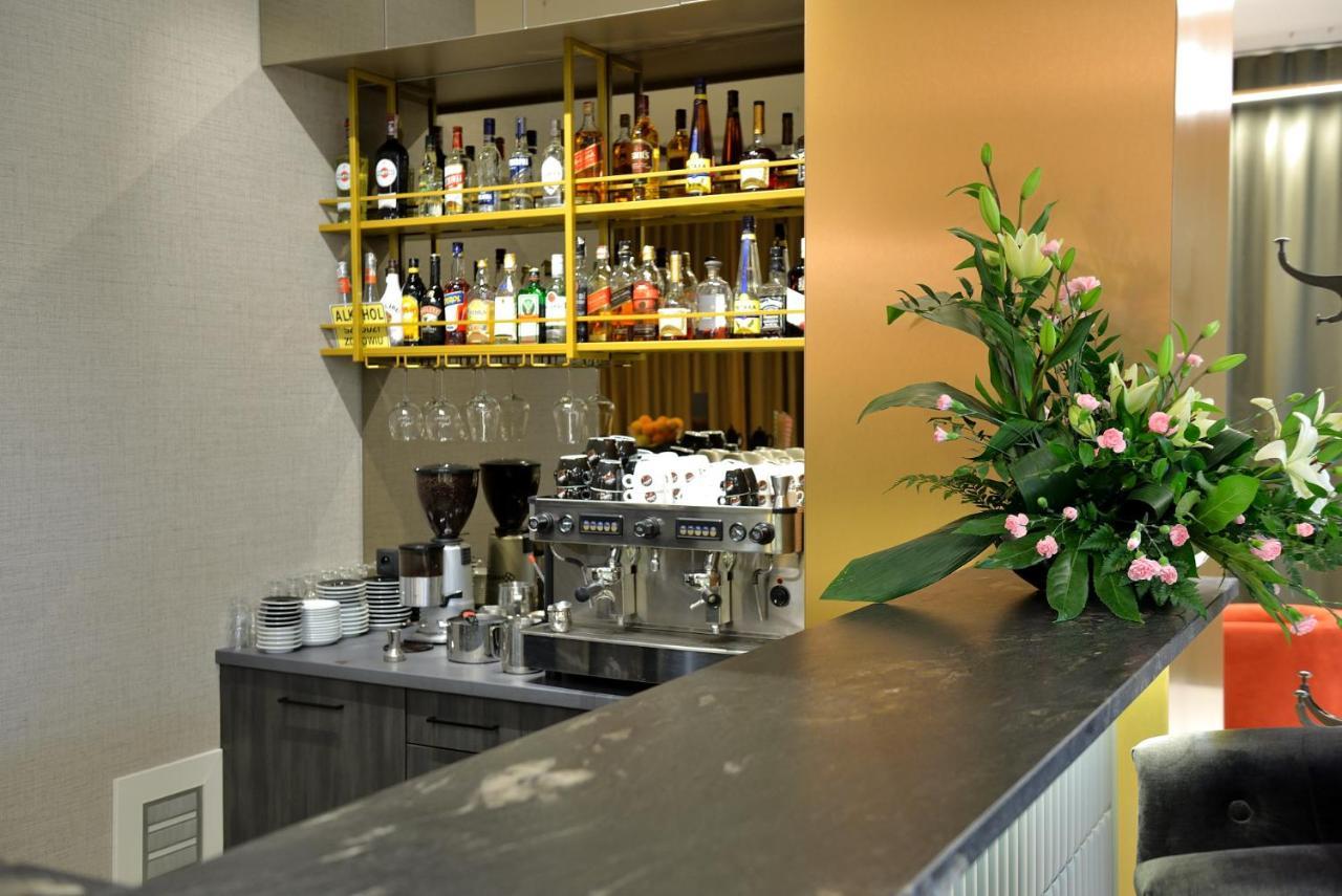 Quest Hotel - Dawniej Hotel Planeta Brzesko Esterno foto