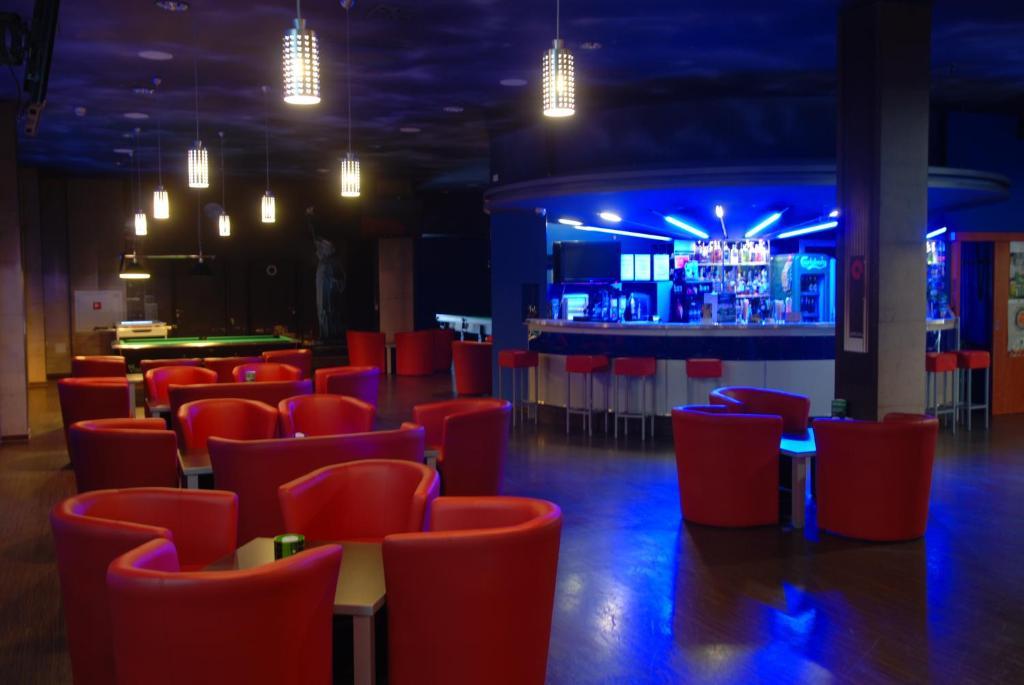 Quest Hotel - Dawniej Hotel Planeta Brzesko Esterno foto