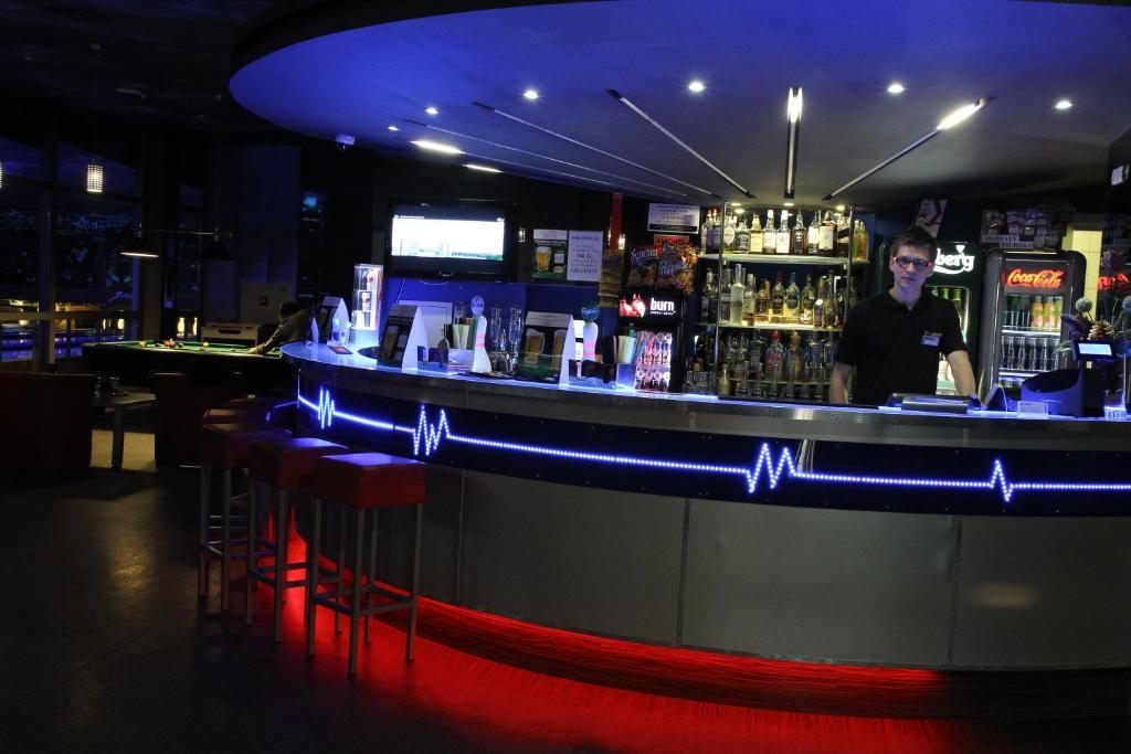 Quest Hotel - Dawniej Hotel Planeta Brzesko Esterno foto